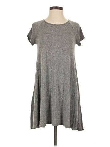Old Navy Casual Dress (view 1)