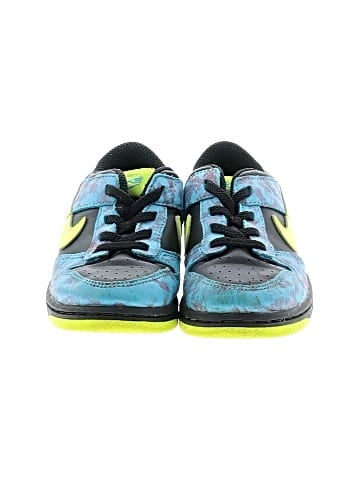 Nike Sneakers (view 2)