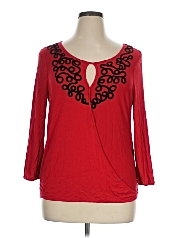 Cable & Gauge 3/4 Sleeve Blouse (view 1)