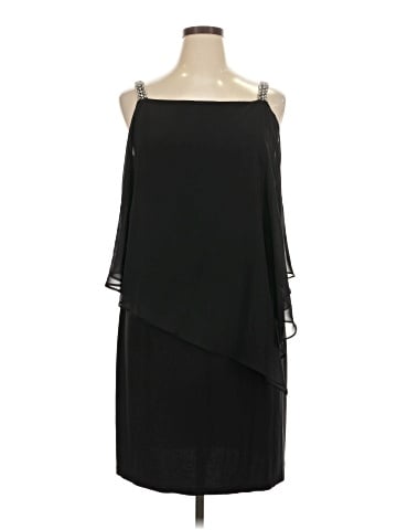 Roz & Ali Cocktail Dress (view 1)