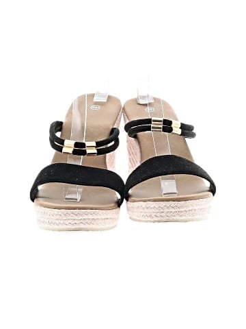 Unbranded Wedges (view 2)