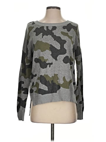 Fate Pullover Sweater (view 1)