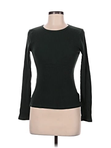 Old Navy Long Sleeve T-Shirt (view 1)