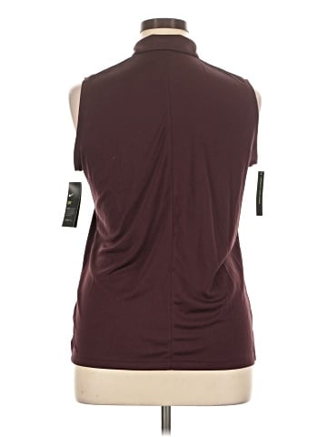 Nike Sleeveless T-Shirt (view 2)