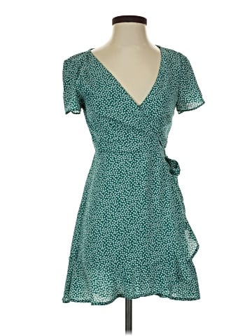 Abercrombie & Fitch Casual Dress (view 1)