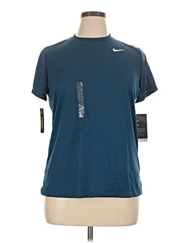 Nike Active T-Shirt (view 1)