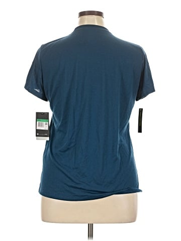 Nike Active T-Shirt (view 2)