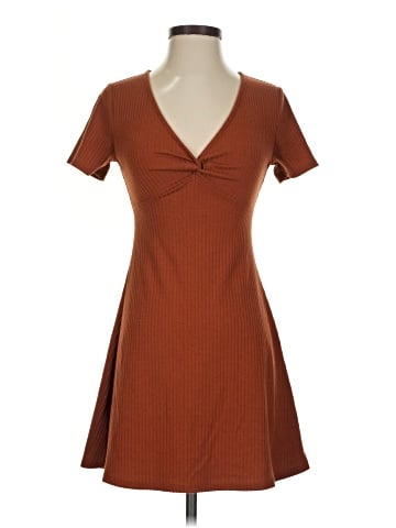 Forever 21 Casual Dress (view 1)