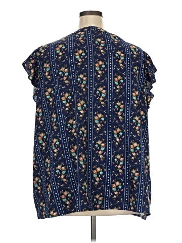 BLOOMCHIC Short Sleeve Blouse (view 2)