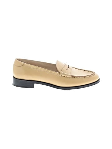 Koio Flats (view 1)