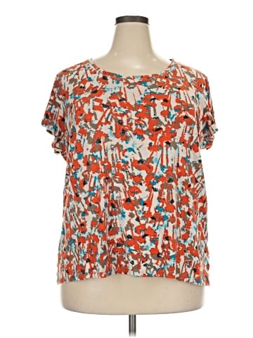 Daisy Fuentes Short Sleeve T-Shirt (view 1)