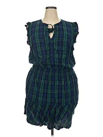 Vineyard Vines Casual Dress (view 1)