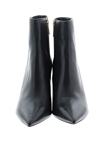 MICHAEL Michael Kors Ankle Boots (view 2)