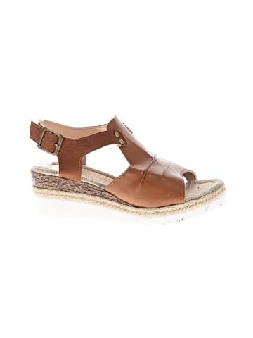 Unbranded Wedges (view 1)