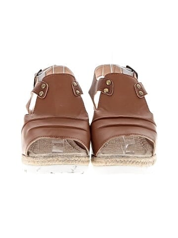 Unbranded Wedges (view 2)
