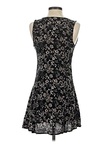 Forever 21 Casual Dress (view 2)