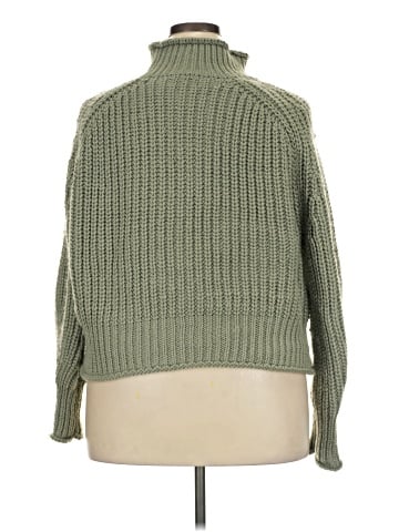 H&M Turtleneck Sweater (view 2)