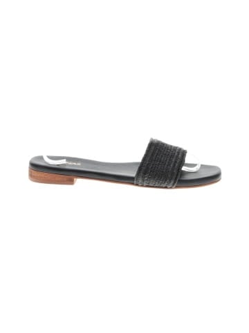 Kaanas Sandals (view 1)