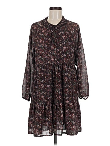 American Eagle Outfitters Casual Dress (view 1)