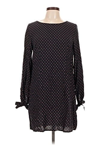 H&M Casual Dress (view 1)