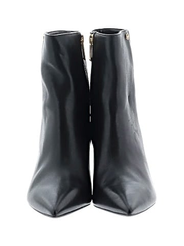 MICHAEL Michael Kors Ankle Boots (view 2)