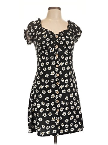 No Boundaries Casual Dress (view 1)