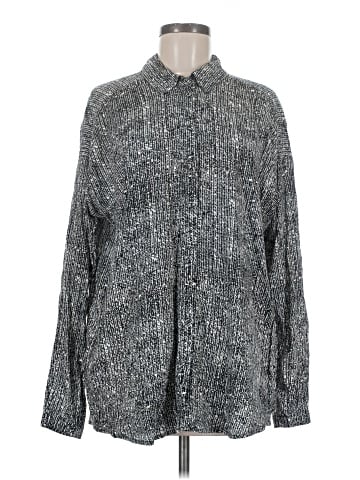 Bella Luxx Long Sleeve Button-Down Shirt (view 1)