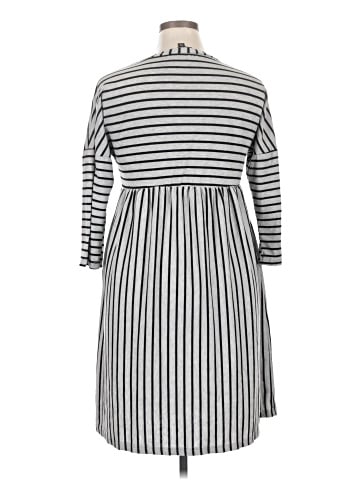 Suzanne Betro Casual Dress (view 2)