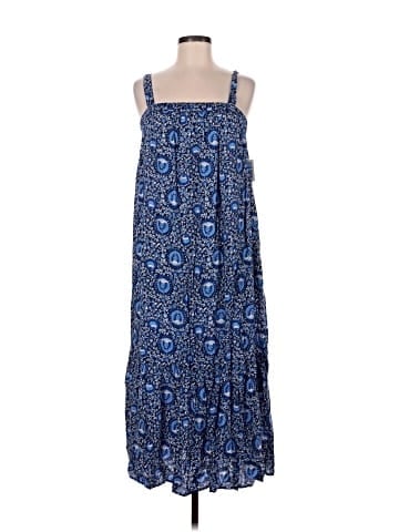 Old Navy Casual Dress (view 1)