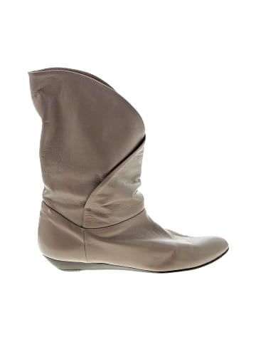 Bass Boots (view 1)