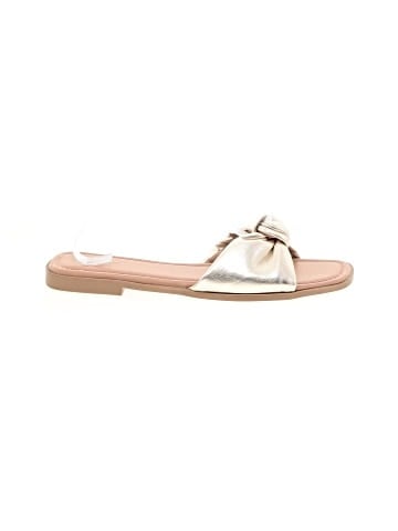 Old Navy Sandals (view 1)