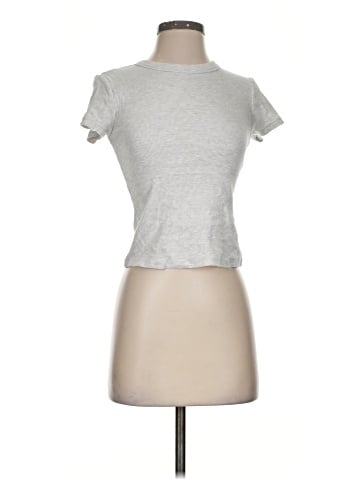 Old Navy Short Sleeve T-Shirt (view 1)