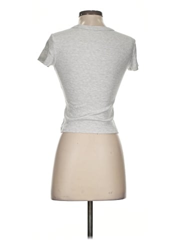 Old Navy Short Sleeve T-Shirt (view 2)