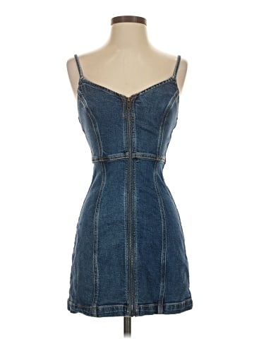 American Eagle Outfitters Casual Dress (view 1)