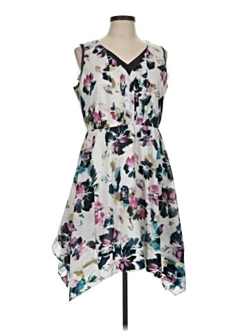 Simply Vera Vera Wang Casual Dress (view 1)