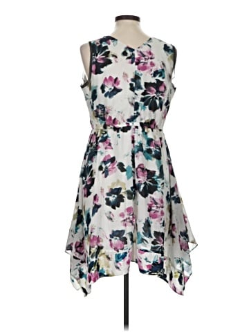 Simply Vera Vera Wang Casual Dress (view 2)