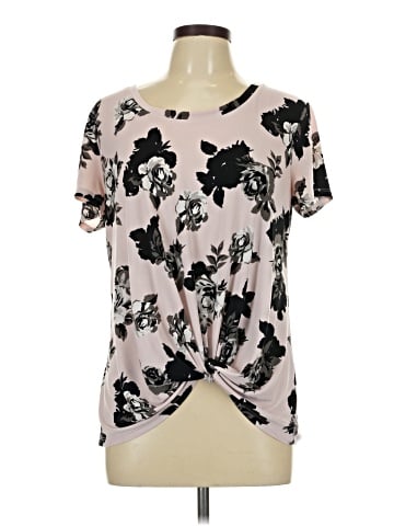 Candie's Short Sleeve Top (view 1)