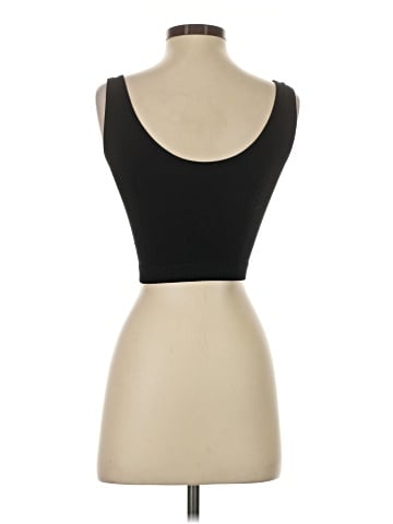 colsie Tank Top (view 2)