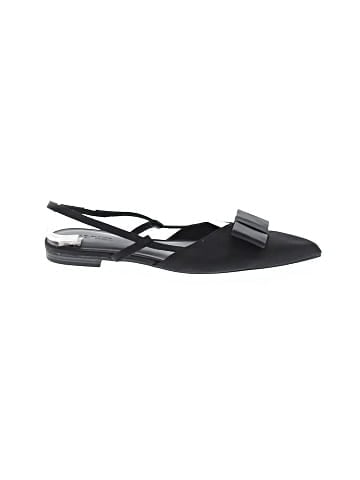 Old Navy Flats (view 1)