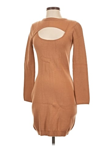 Monrow Casual Dress (view 1)