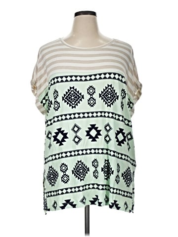 Lularoe Sleeveless T-Shirt (view 1)