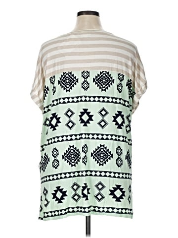 Lularoe Sleeveless T-Shirt (view 2)