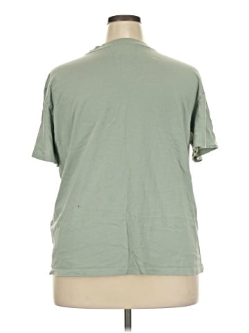 The North Face Active T-Shirt (view 2)