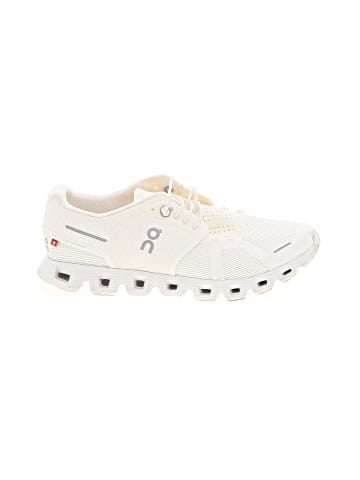 On Cloud Sneakers (view 1)