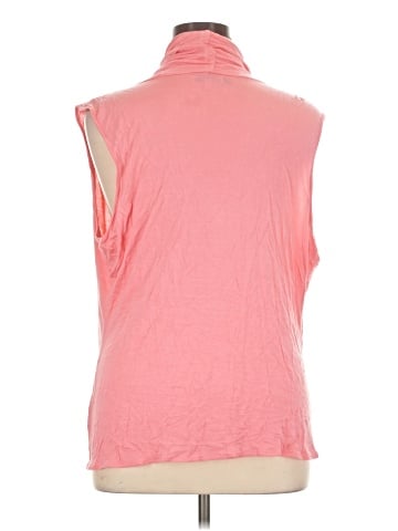 Jennifer Lopez Sleeveless Blouse (view 2)
