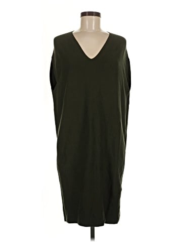 Uniqlo Casual Dress (view 1)