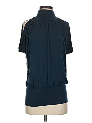 Kenar Short Sleeve Turtleneck (view 1)