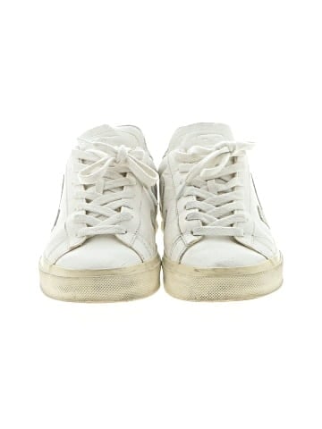 VEJA Sneakers (view 2)