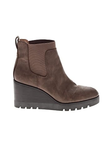 Crown Vintage Ankle Boots (view 1)
