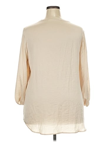 Violet & Claire 3/4 Sleeve Blouse (view 2)
